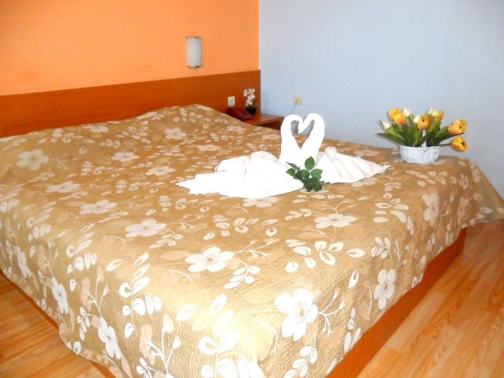 Hotel Fors Burgas Exteriör bild